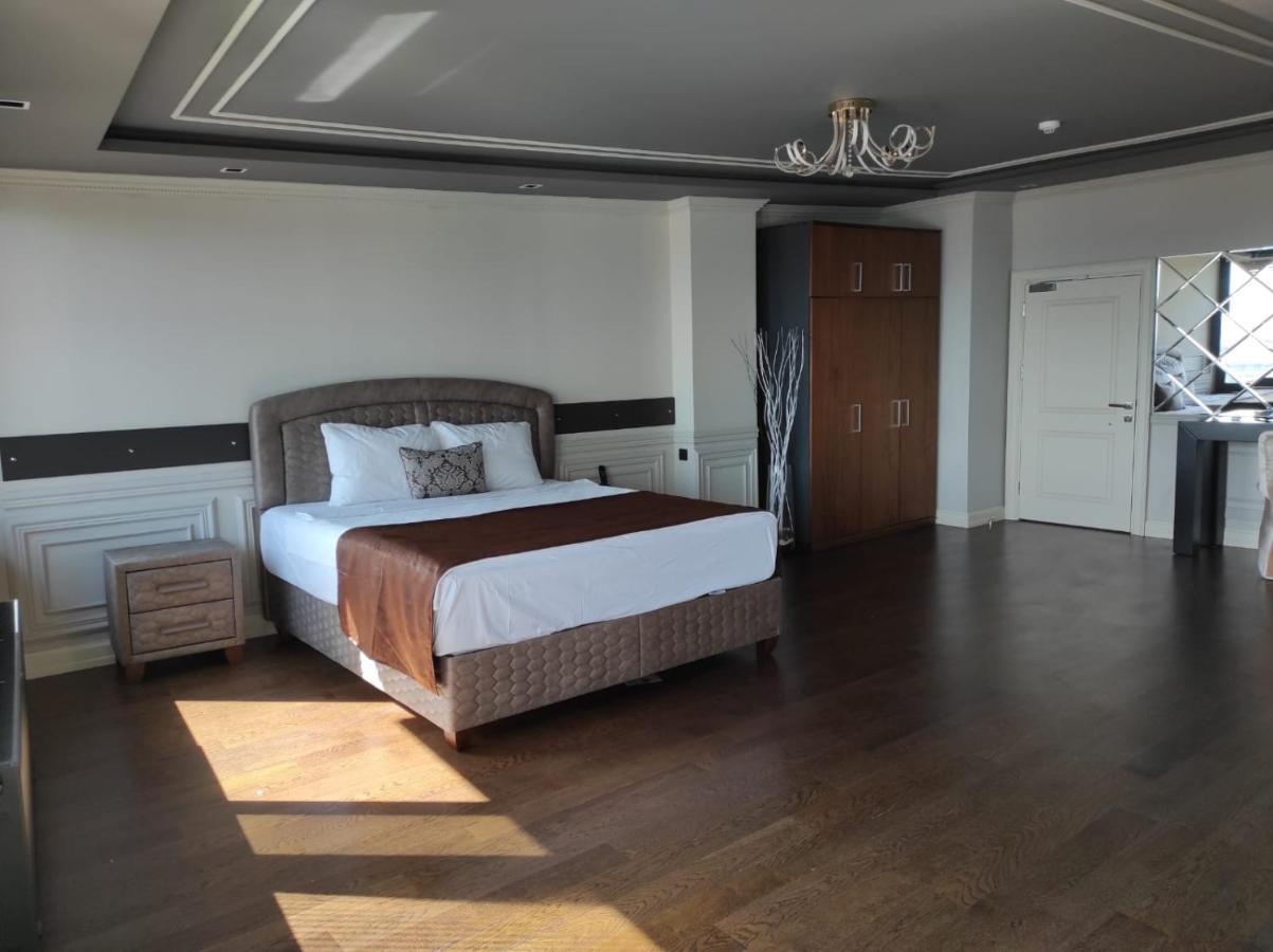 Quarto Triplo Superior com Vista do Mar
