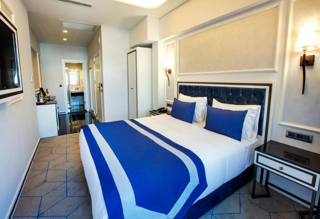 Quarto Econômico com Cama de Casal ou 2 de Solteiro