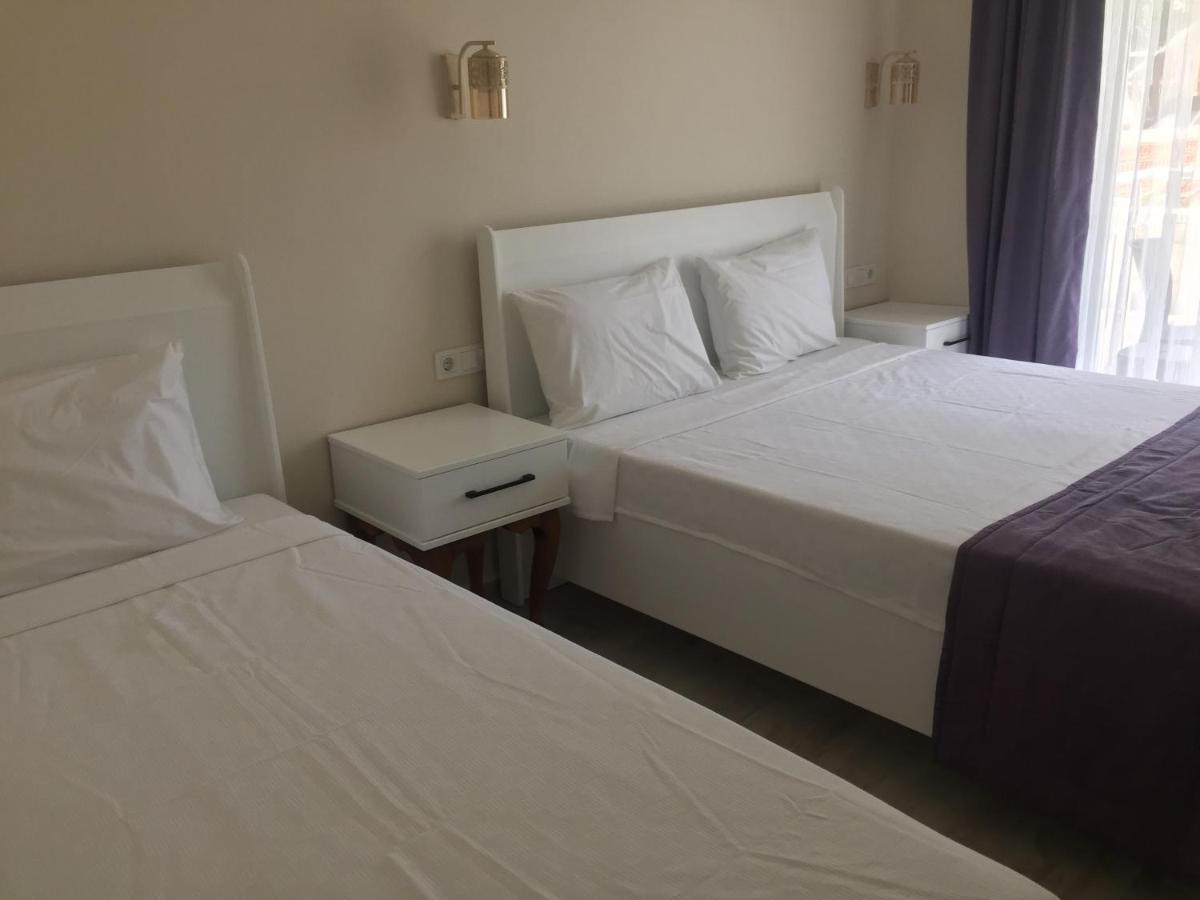 Double Room with Pool View,1032438869:JPEG