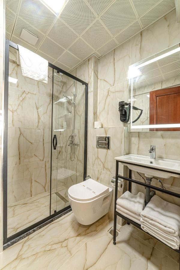 Quarto Triplo Standard
