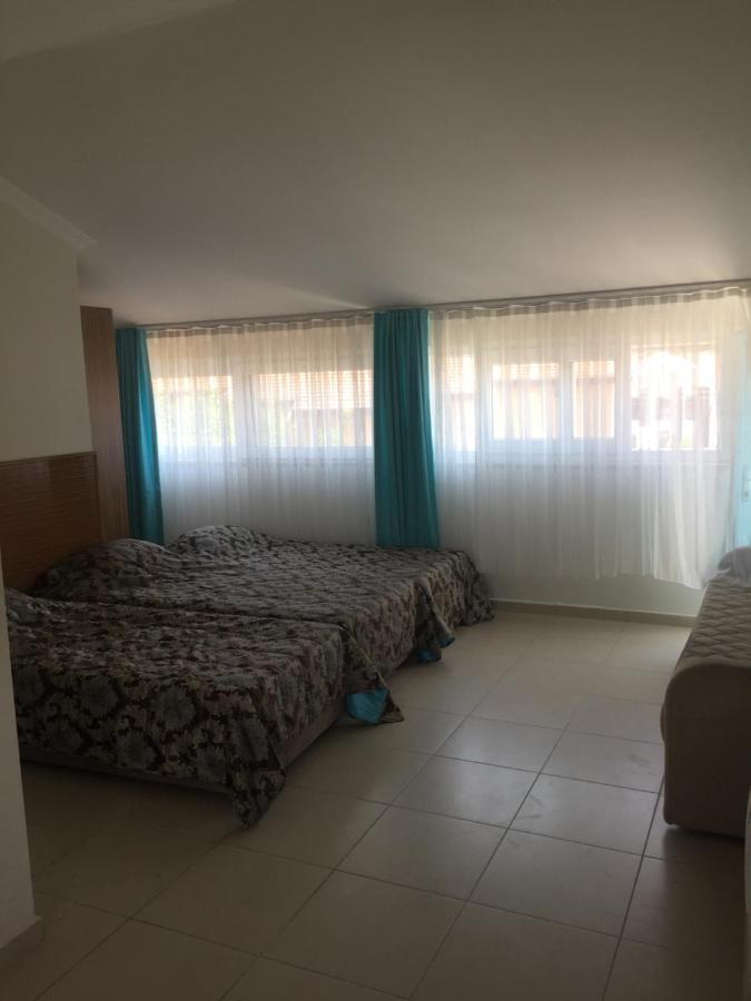 Çift Kişilik Oda - Balkonlu (3 Yetişkin)