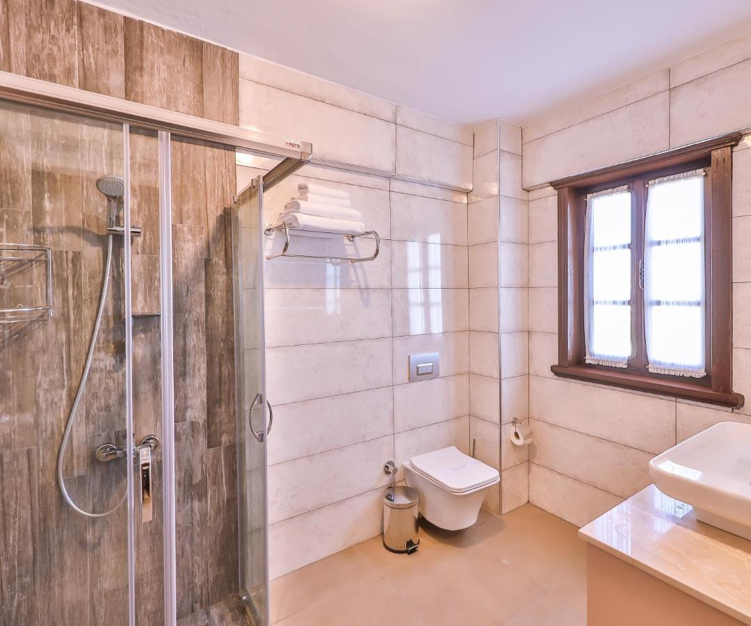 Deluxe Çift Kişilik Oda (2 Yetişkin + 1 Çocuk)