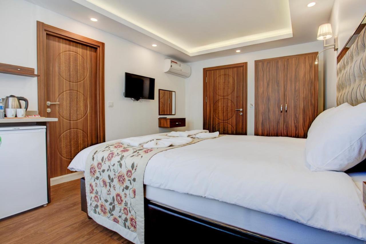 Double Room Partial Sea View