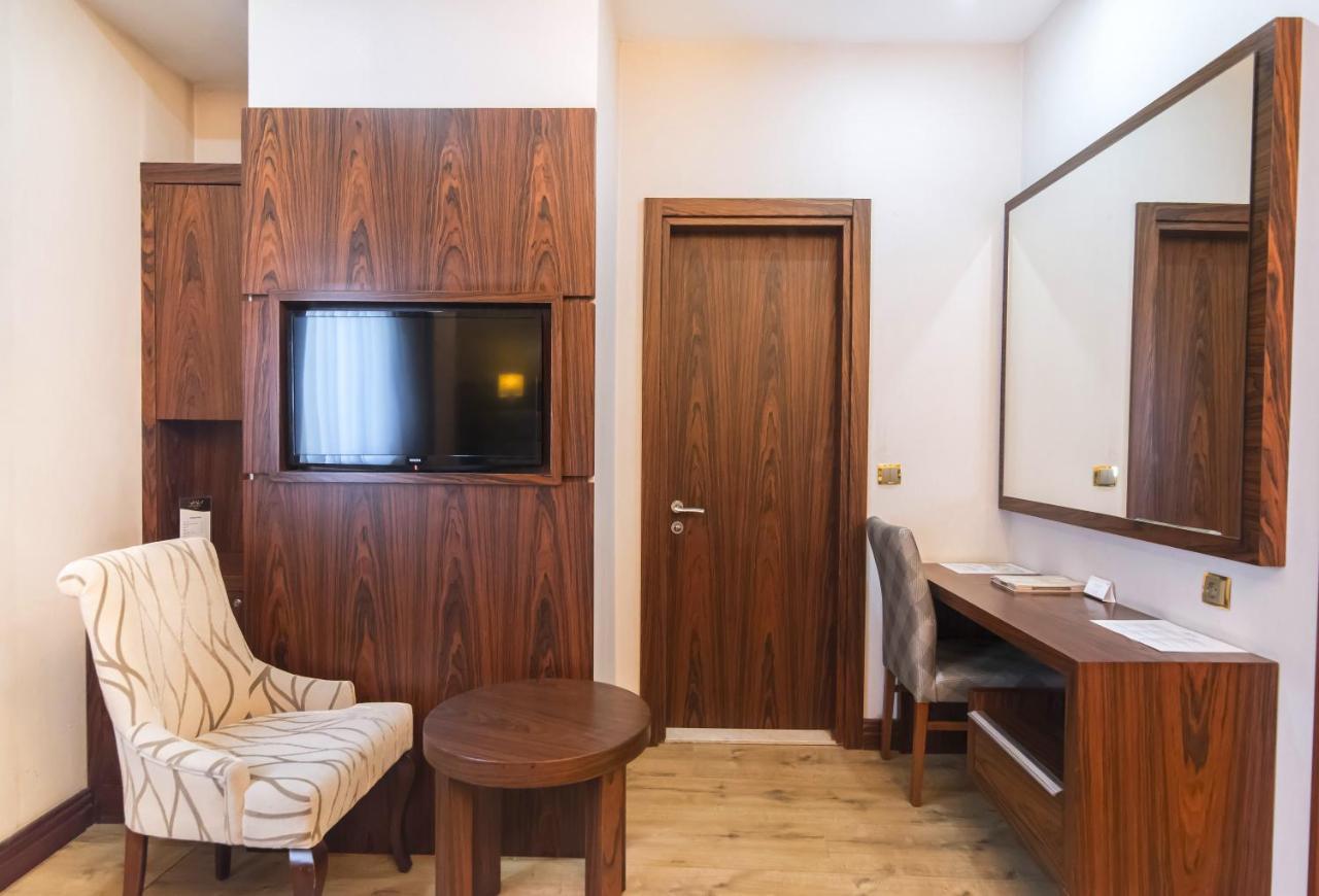 Triple Room,1084191751:JPEG