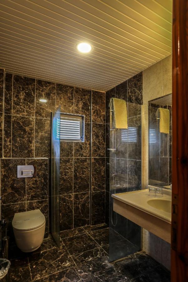 Chambre Double ou Lits Jumeaux Économique