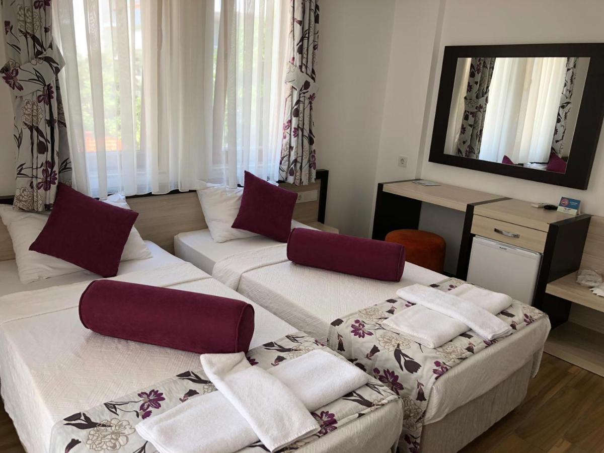 Twin Room,1087865914:JPEG