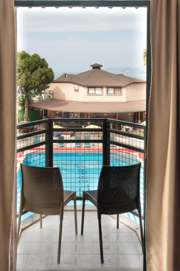 Double or Twin Room with Pool View