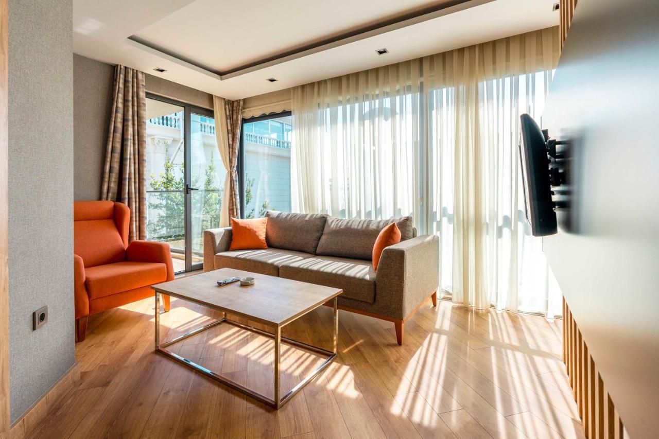 Grand Deluxe Suite