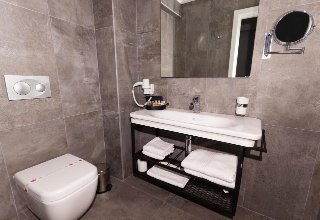 Double Room with Sea View,1141465330:JPEG