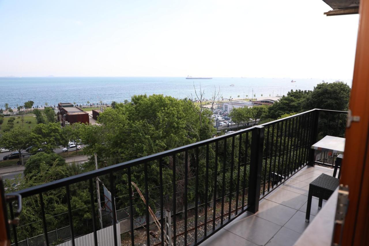 Family Room Balcony Sea View