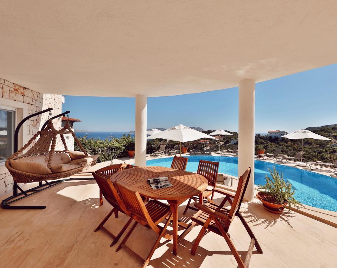 Junior Suite mit Poolblick