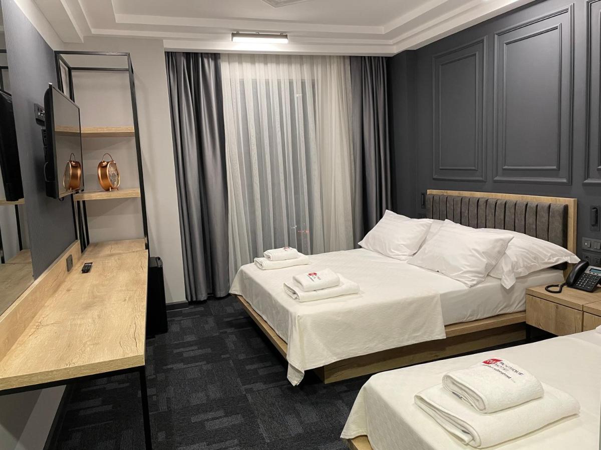 Deluxe Triple Room Sea View