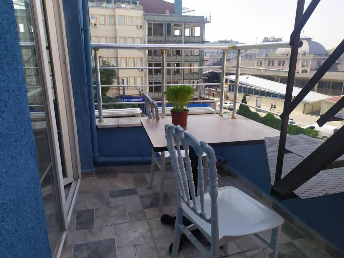 Habitación Triple con balcón