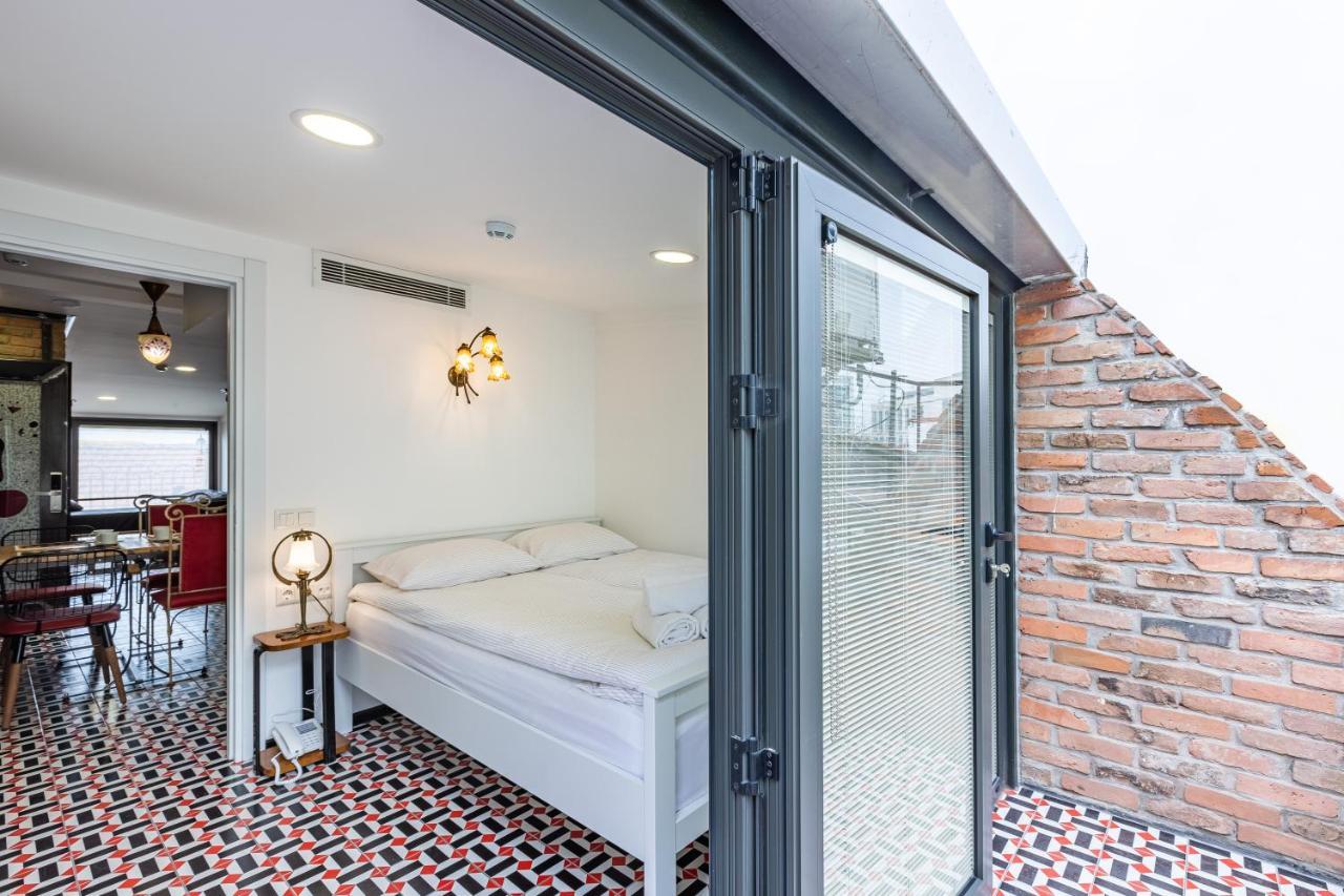Penthouse Suite,1142623456:JPEG