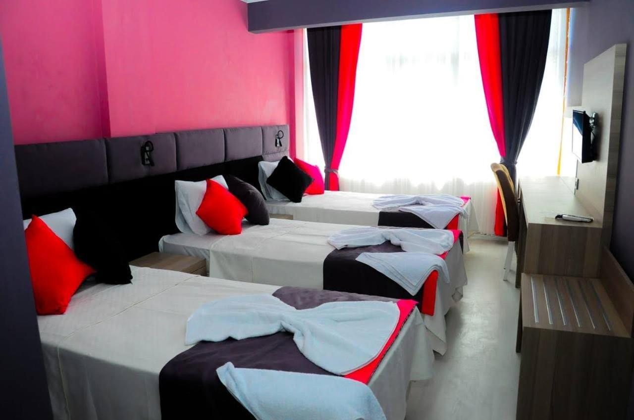 Deluxe Üç Kişilik Oda