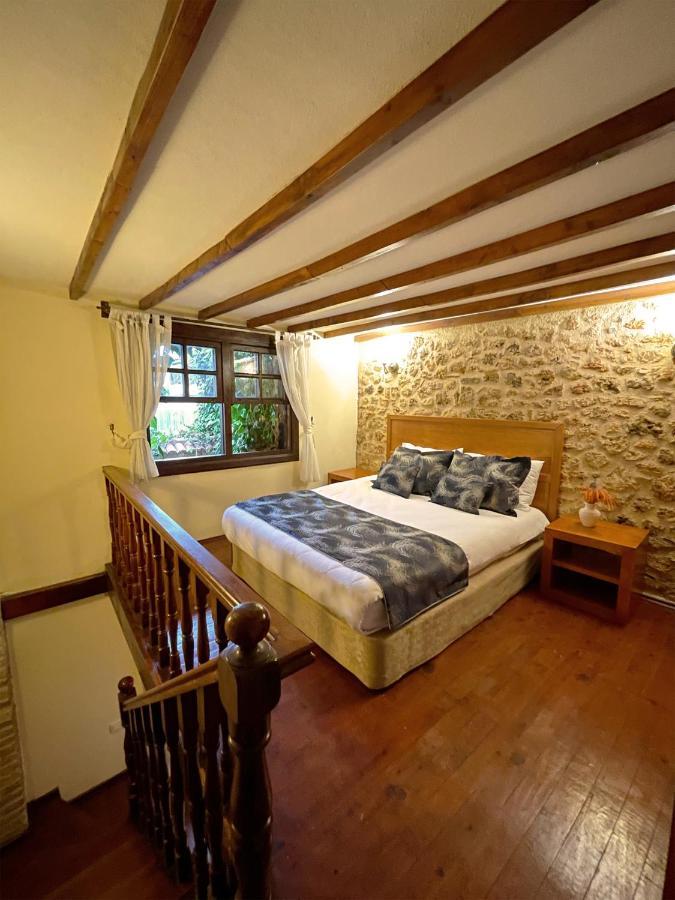 Suite Lit Queen-Size Deluxe