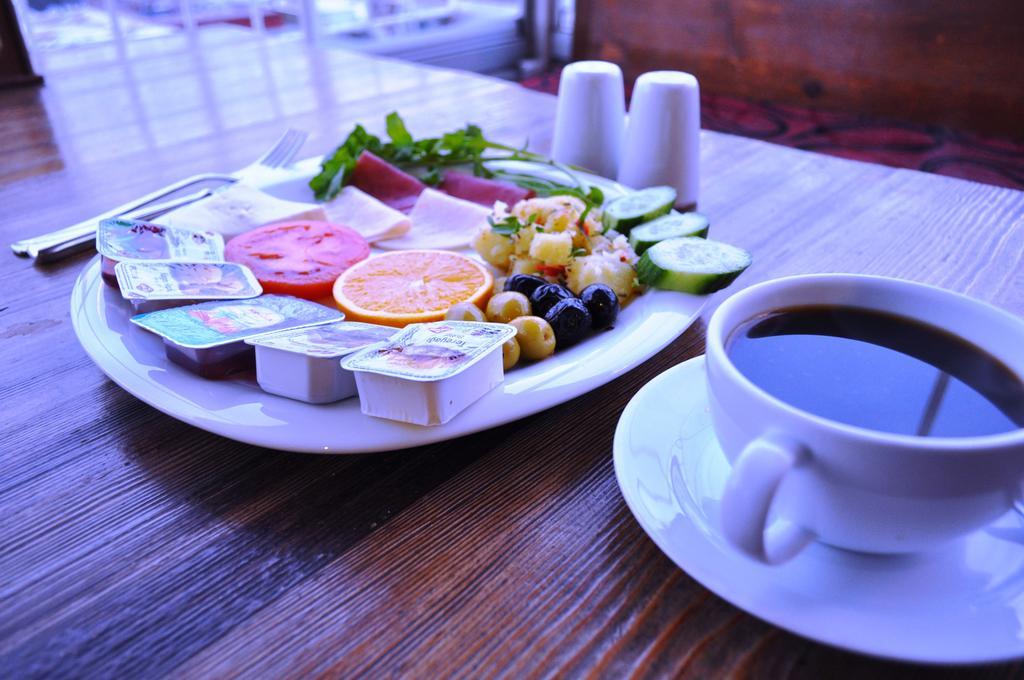 Standard Double Room,114895883:JPEG