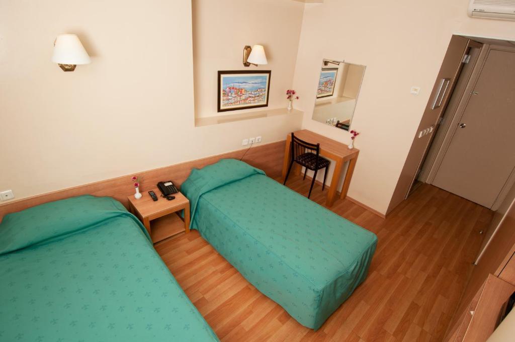 Quarto Standard com Cama de Casal ou 2 de Solteiro