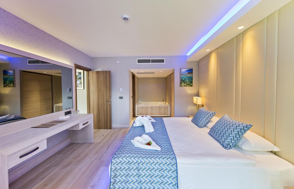 Deluxe Suite met Bubbelbad