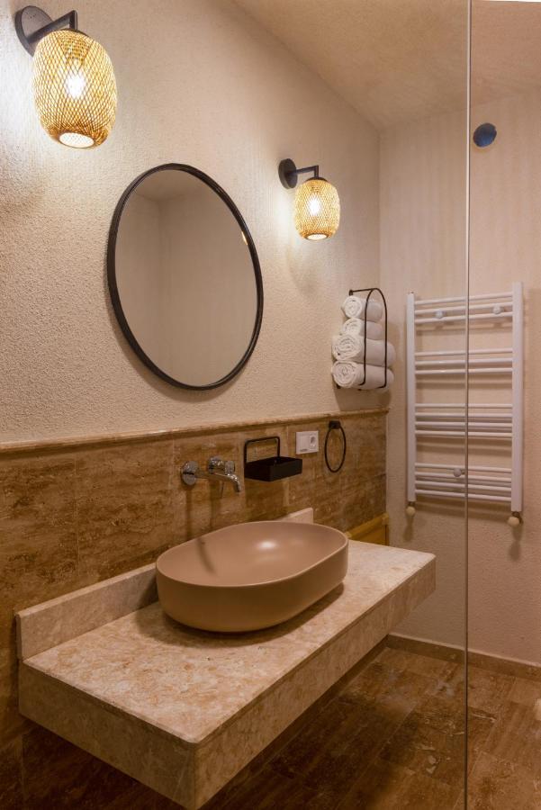 Standard Double Room,1176559354:JPEG