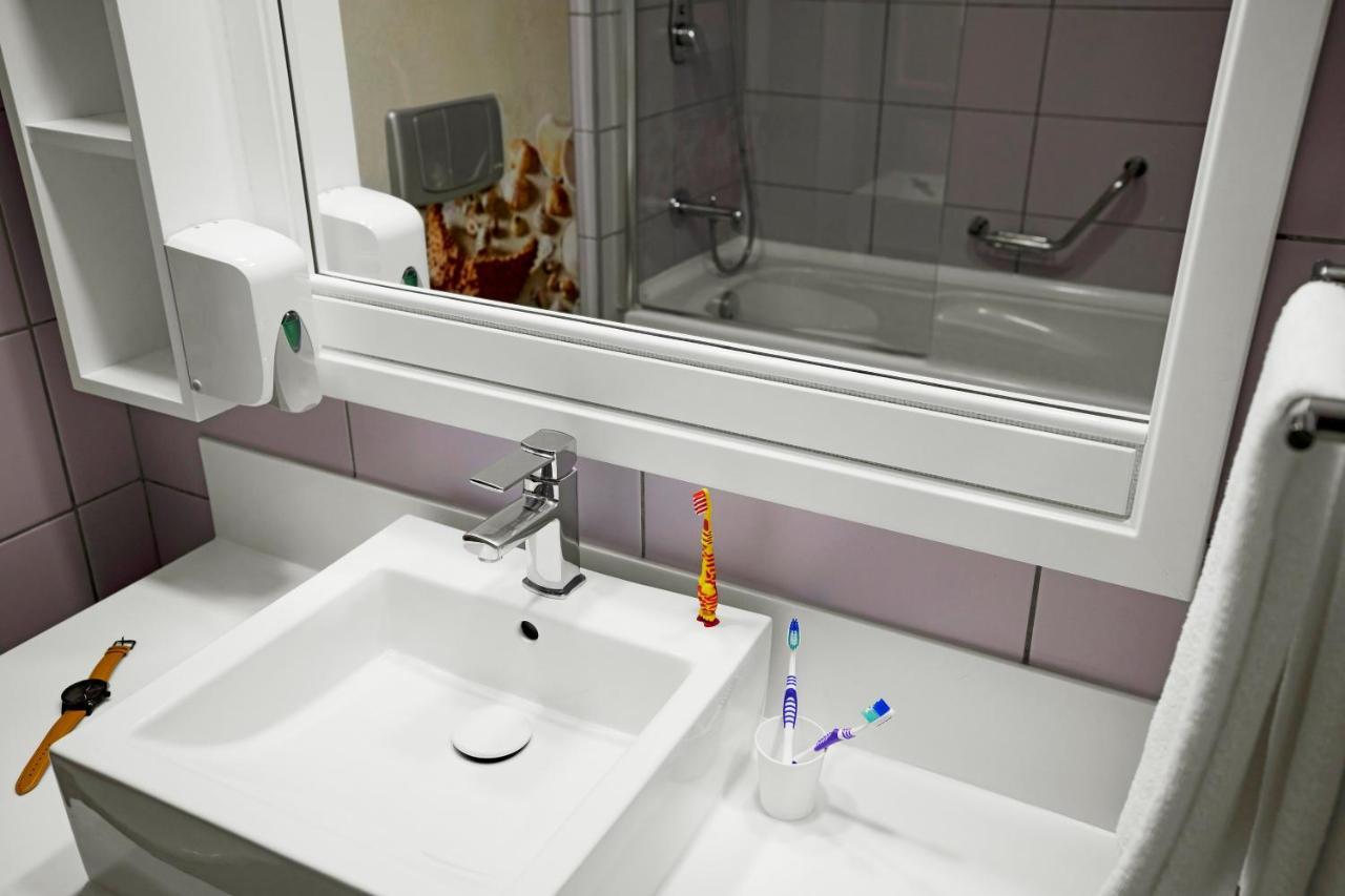 Standard Double Room,1177369669:JPEG