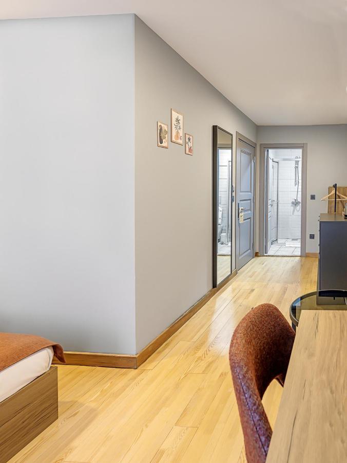 Double Room,1181148568:JPEG