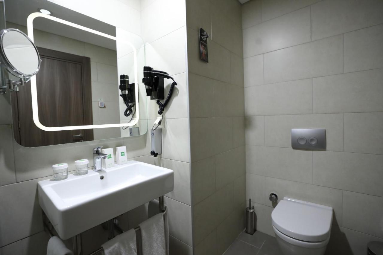 Habitación Doble Deluxe con balcón - 2 camas