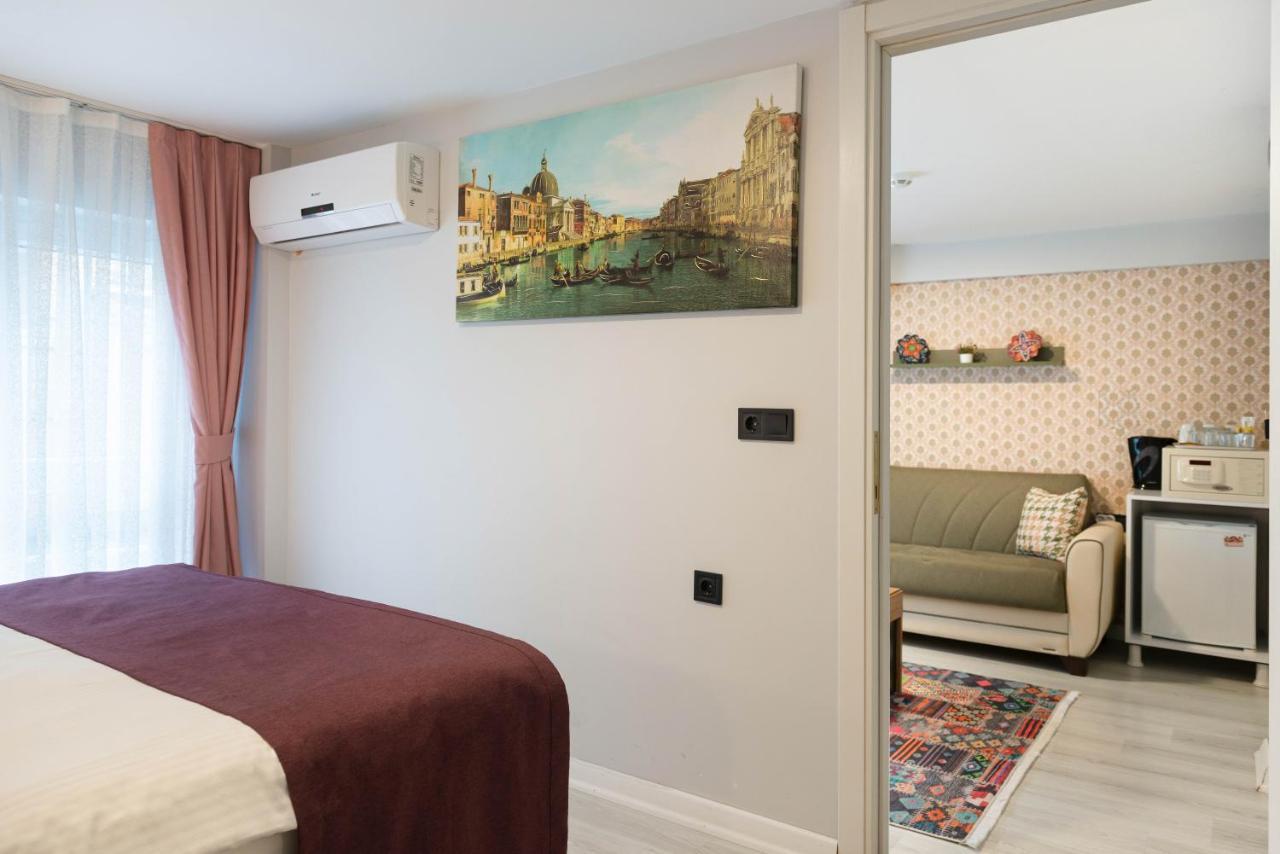 Suite,1197139147:JPEG