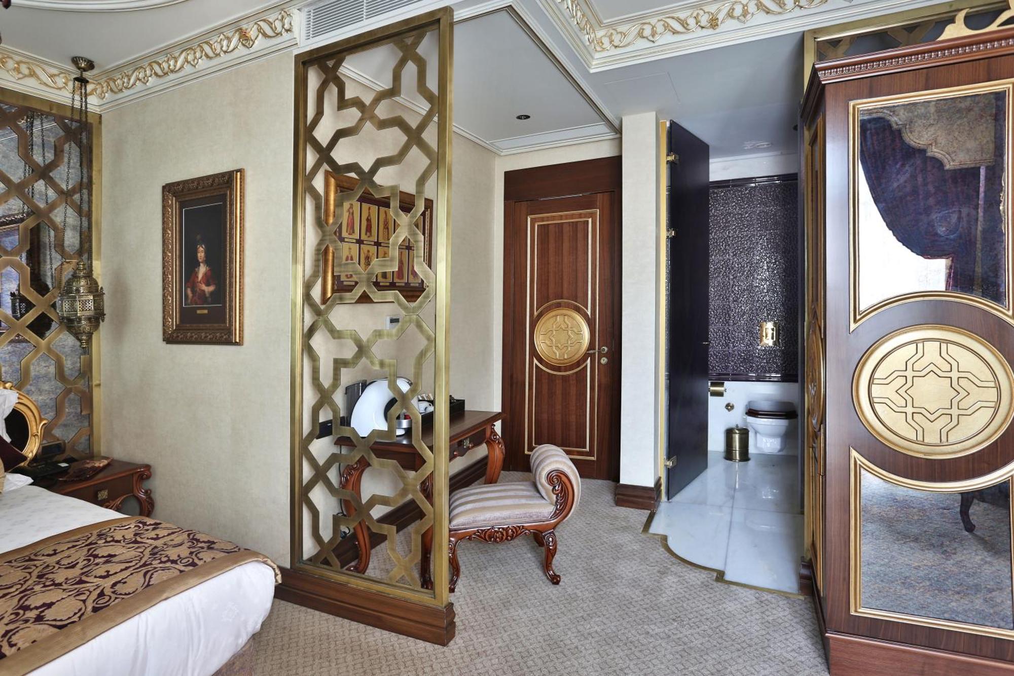 Deluxe Room City View