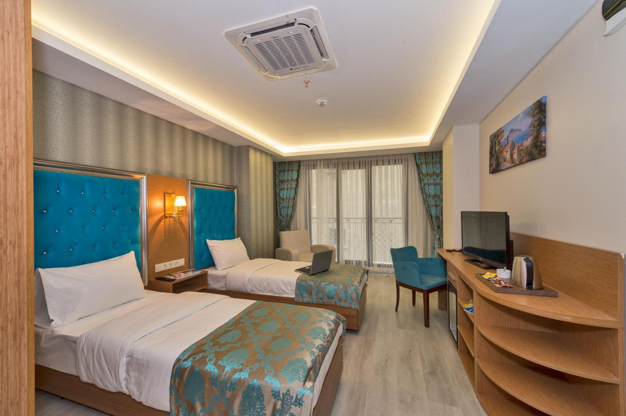 Deluxe Double or Twin Room
