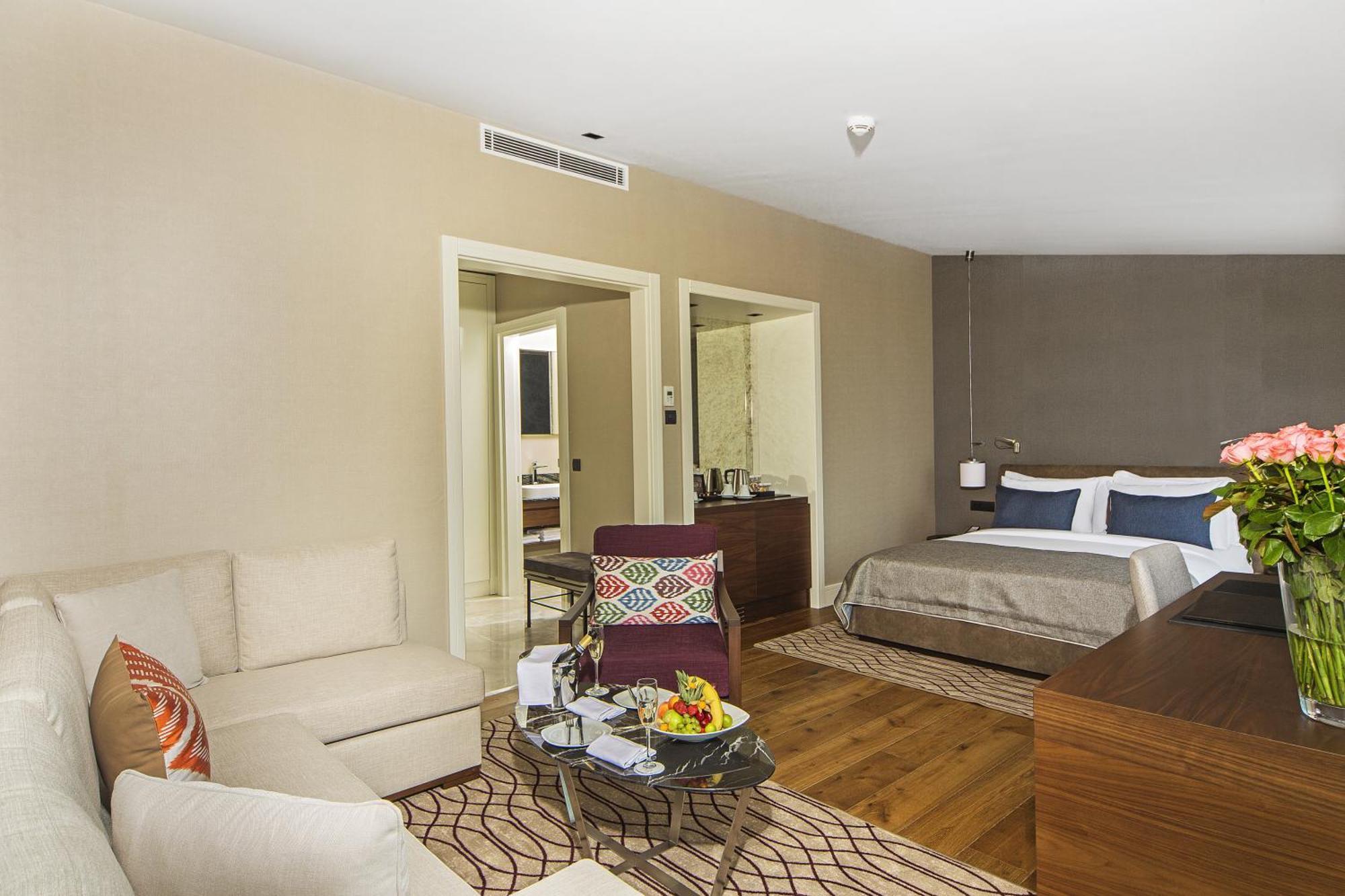 Quarto Familiar com Terraço e Vista de Bósforo