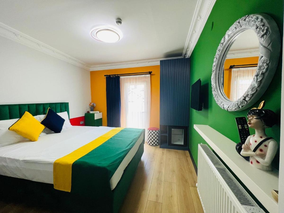 Double Room with Balcony,1237229152:JPEG