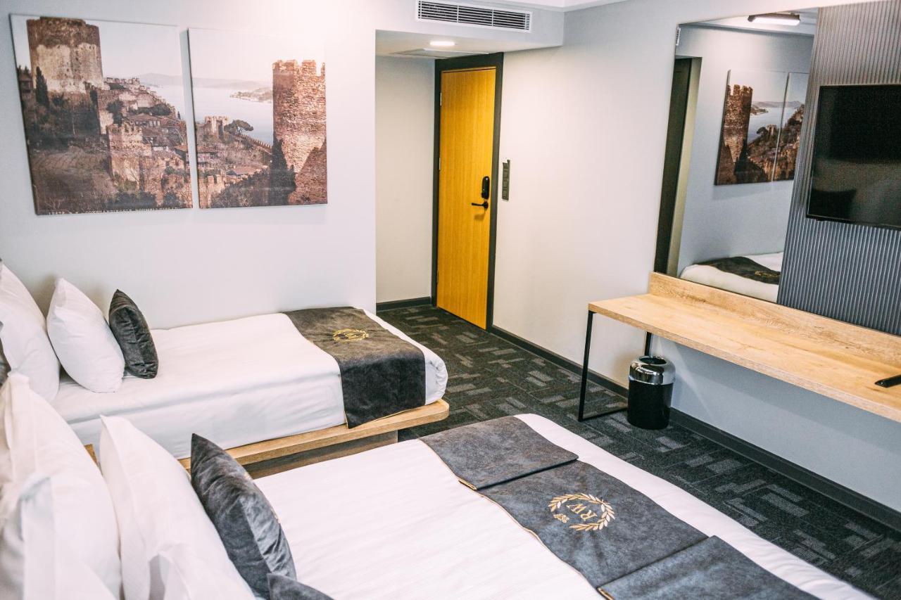 Deluxe Triple Room Sea View