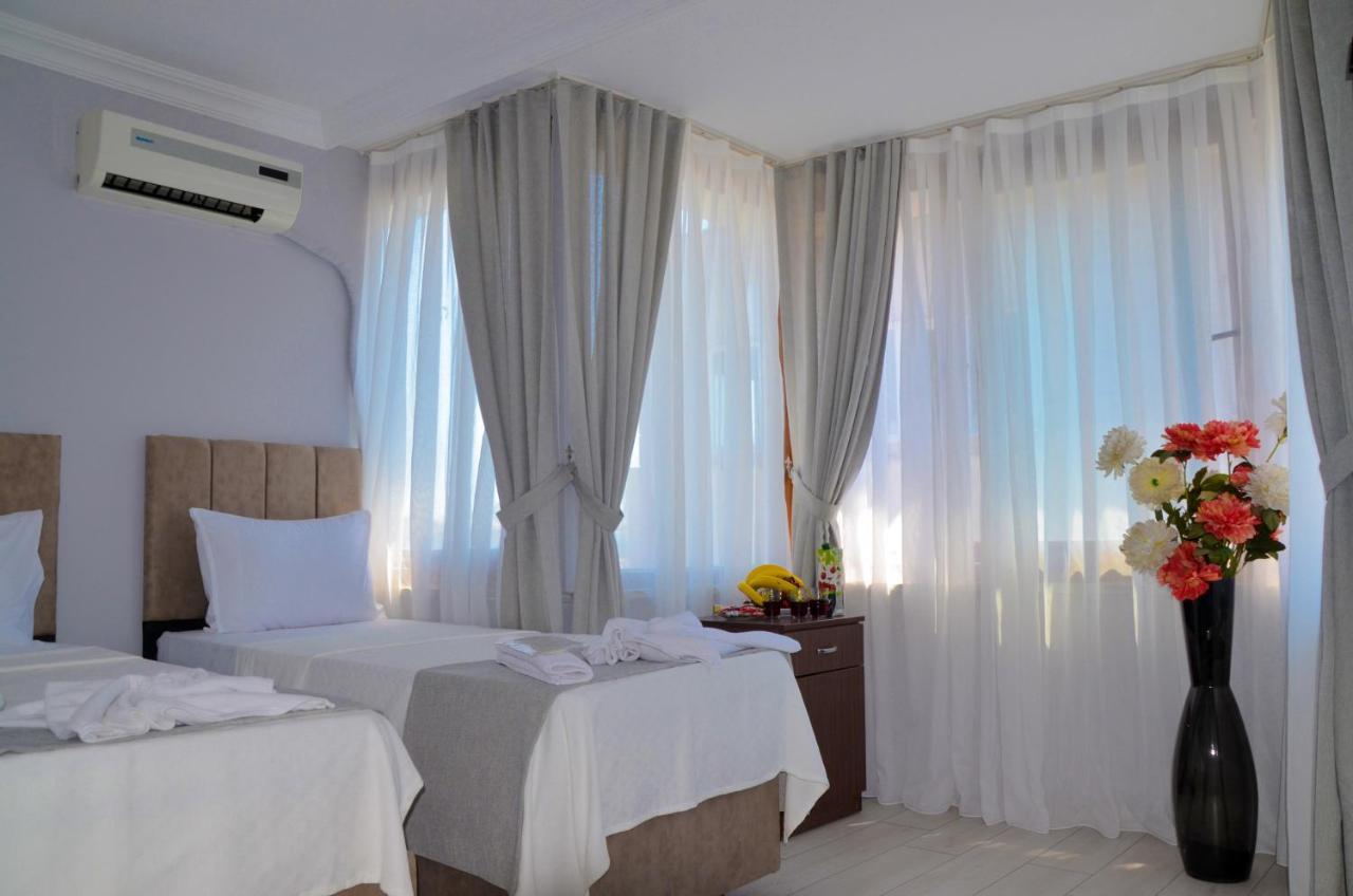 Quarto Triplo Standard