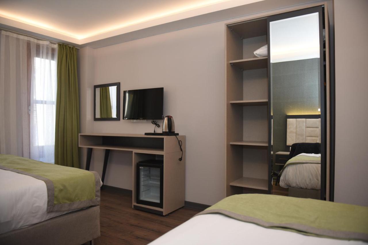 Standard Triple Room,1249667413:JPEG
