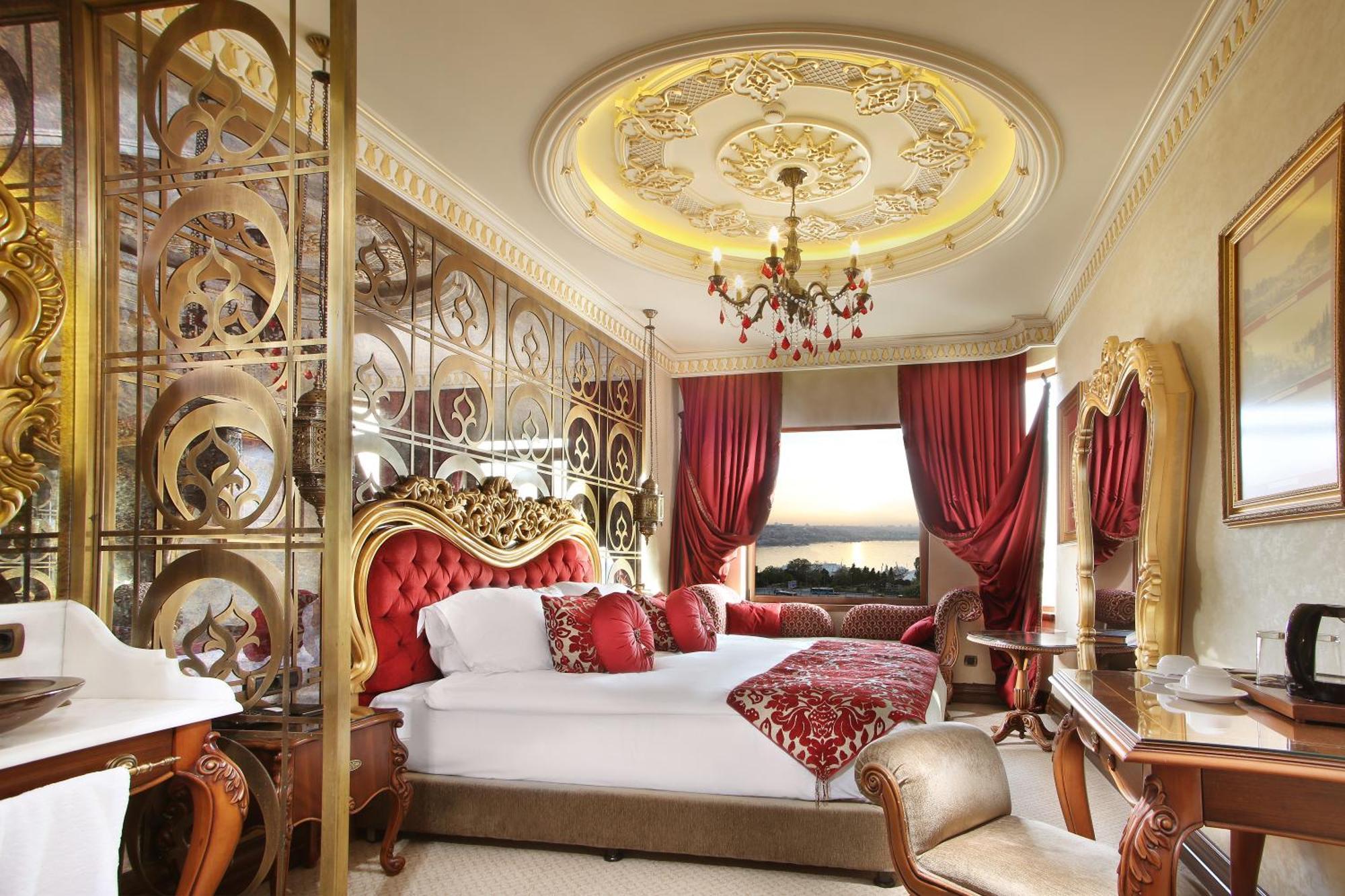 Grand Deluxe Room Sea View