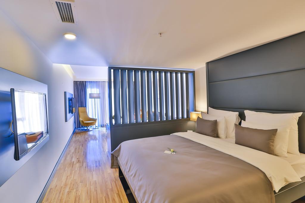 Quarto Triplo Superior