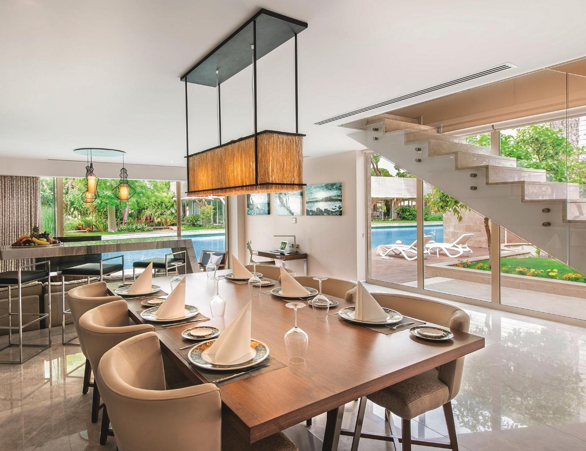 Villa Club