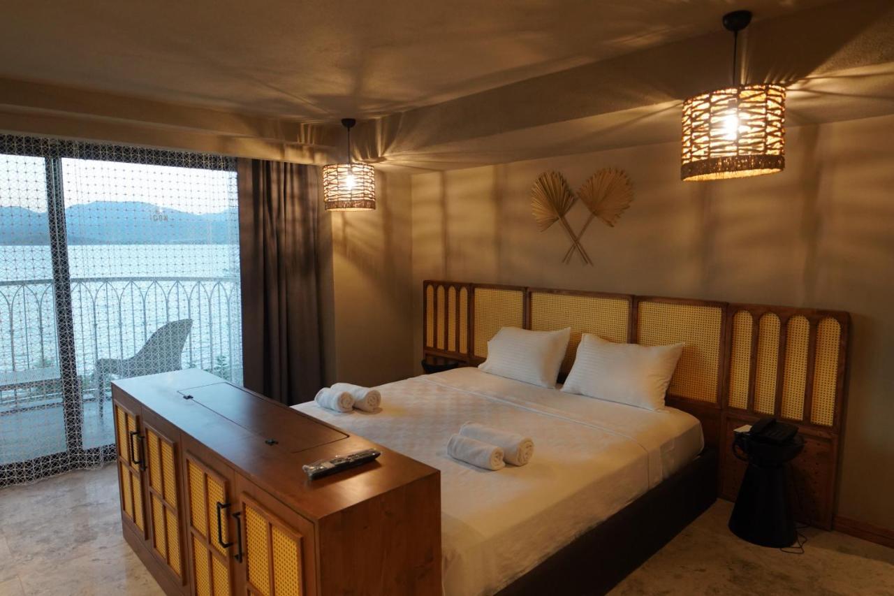 Deluxe Doppelzimmer mit Balkon und Meerblick