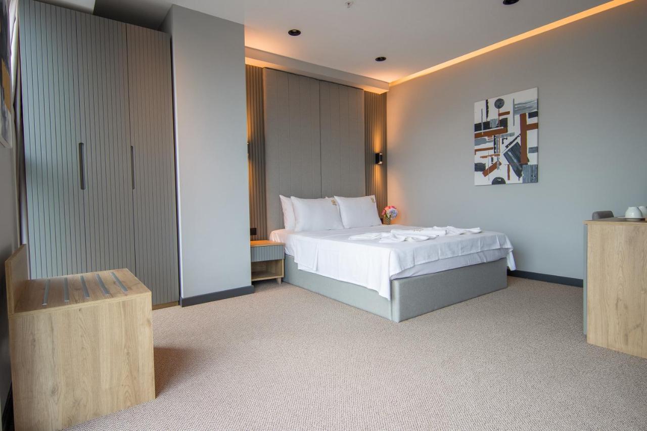 Deluxe Room,1294956493:JPEG