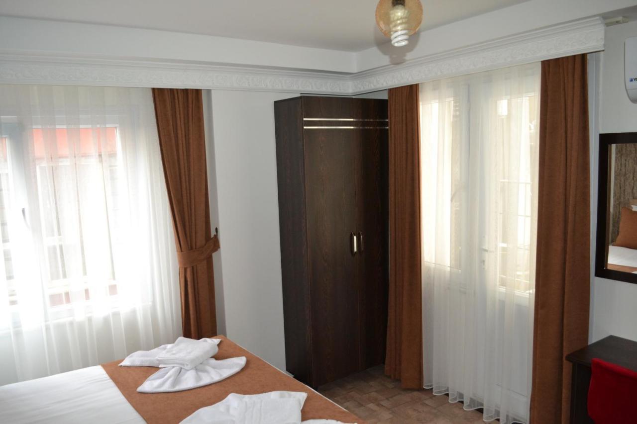 Triple Room Balcony