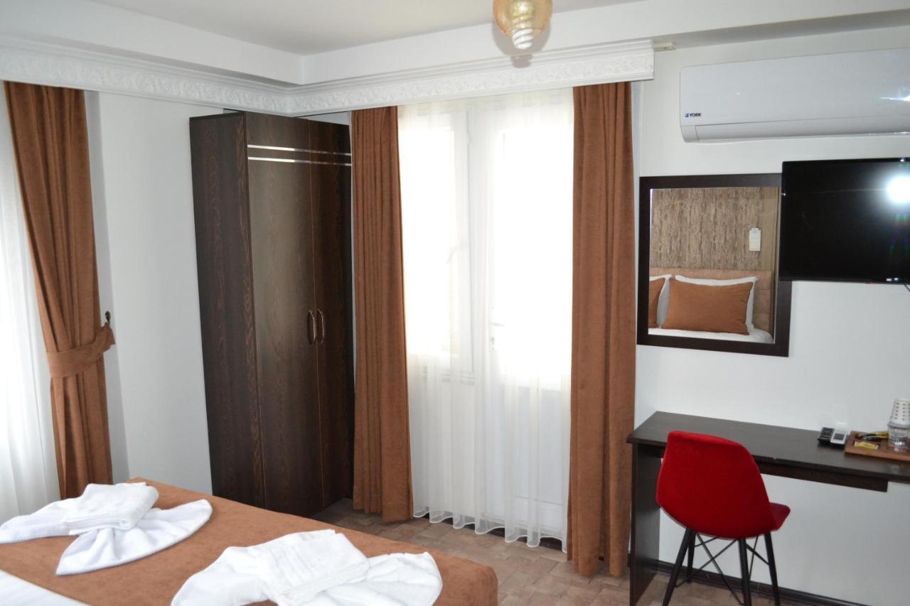 Triple Room Balcony