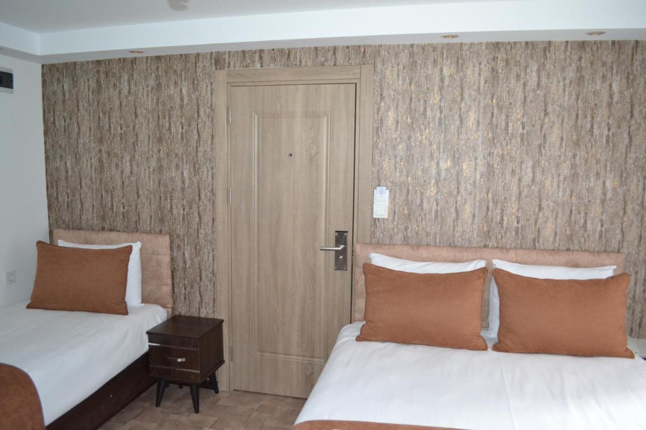 Triple Room Balcony