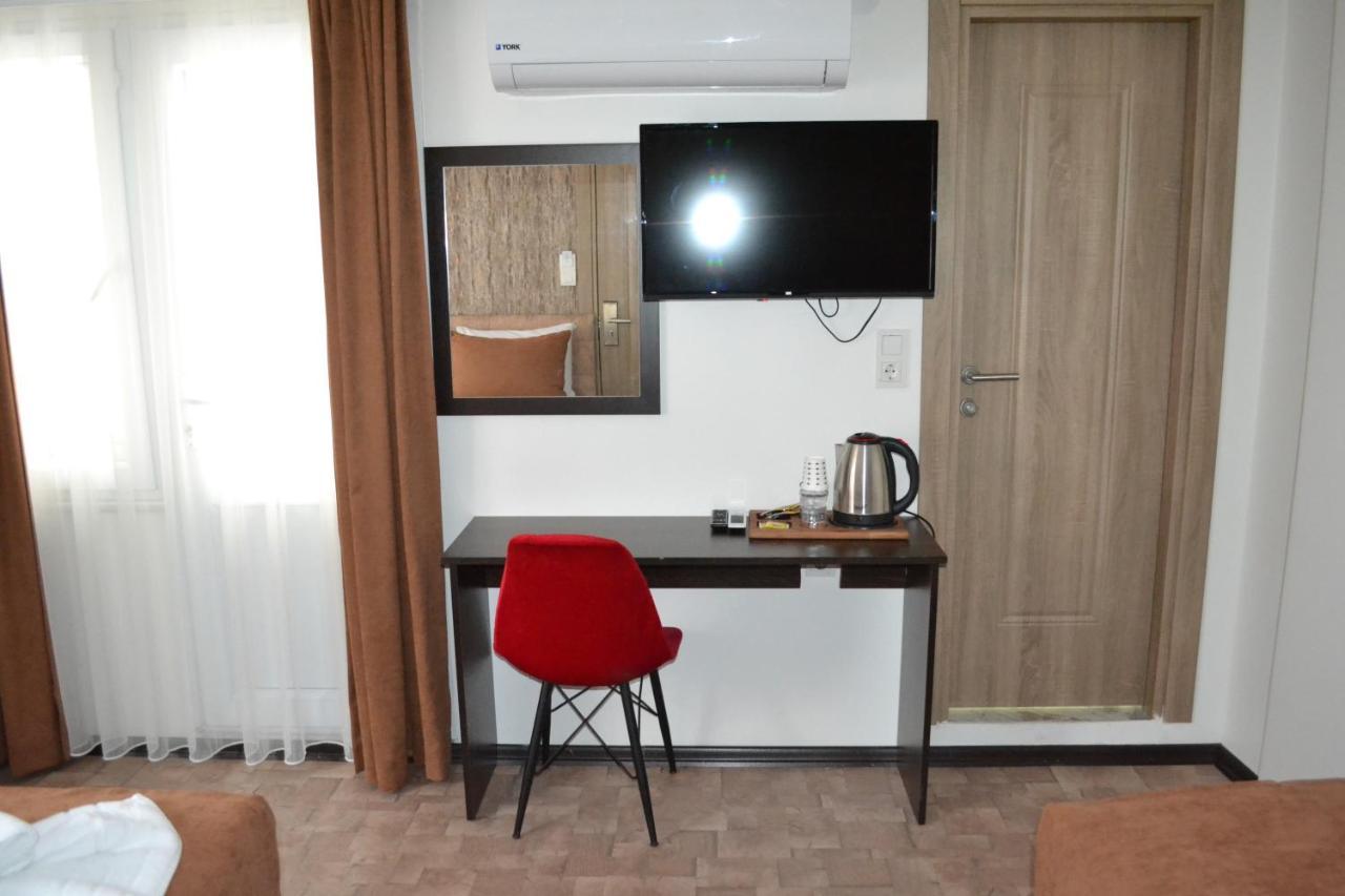 Triple Room Balcony