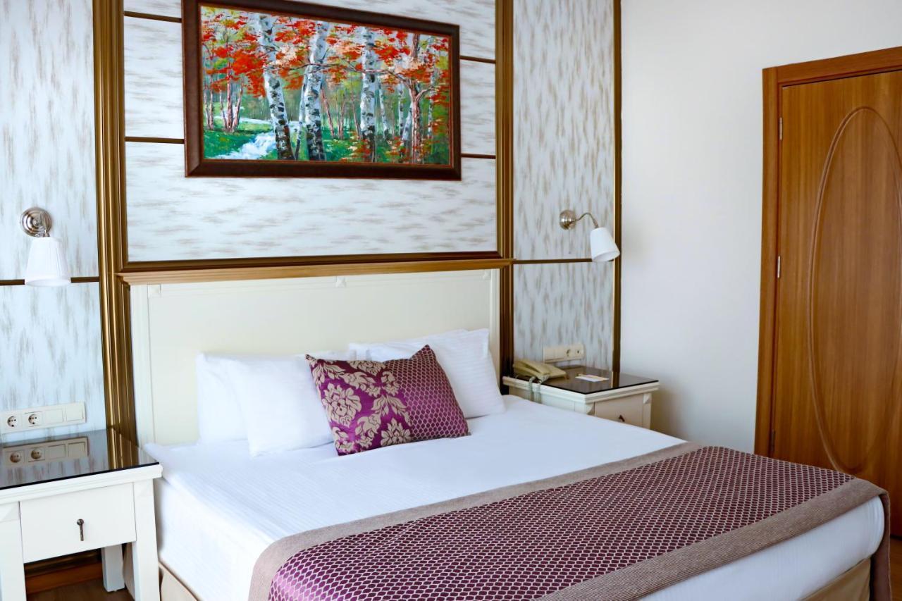 Suite with Balcony
