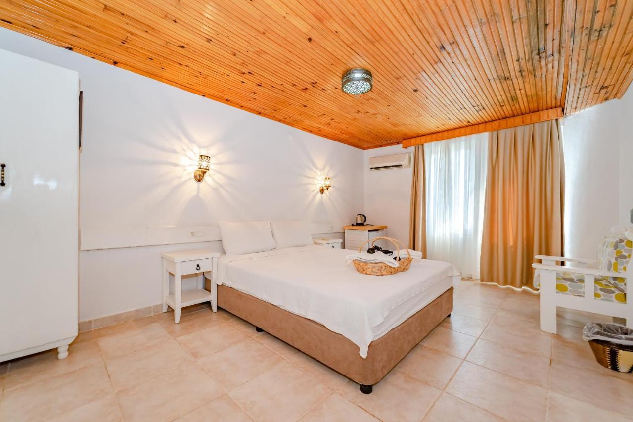 Standard Double or Twin Room,1305435382:JPEG