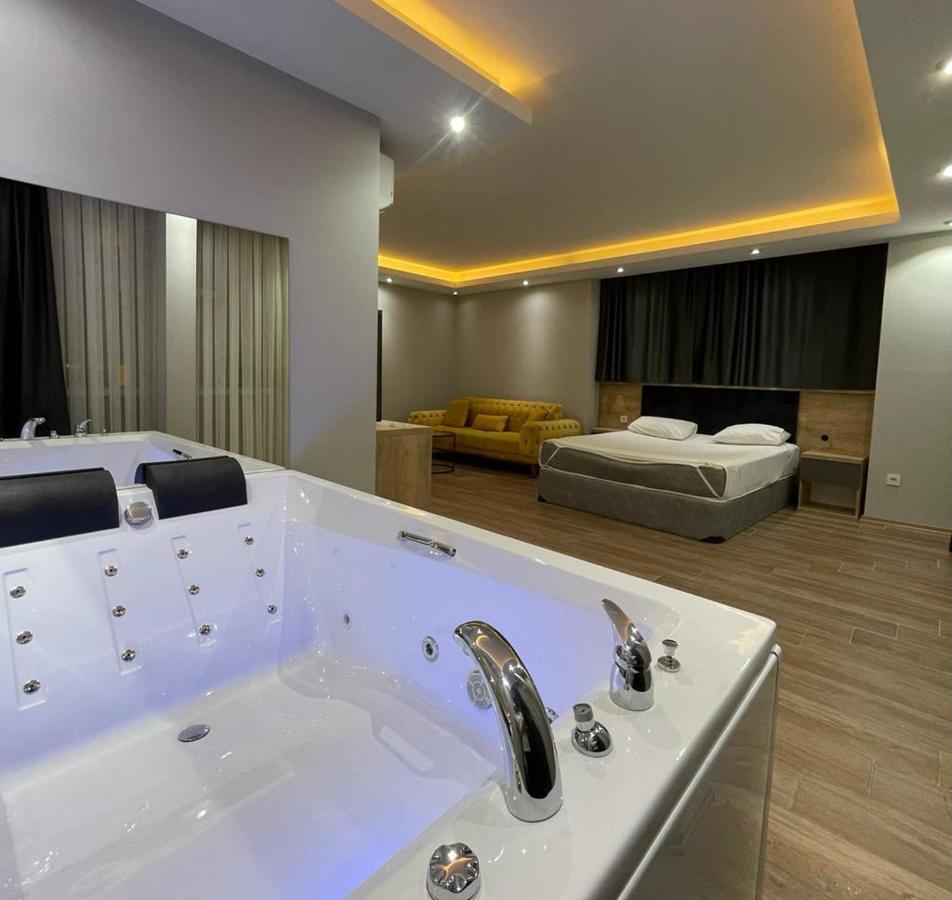 Double Room Spa Bath