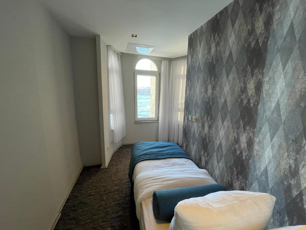 Triple Room Sea View,1315554787:JPEG