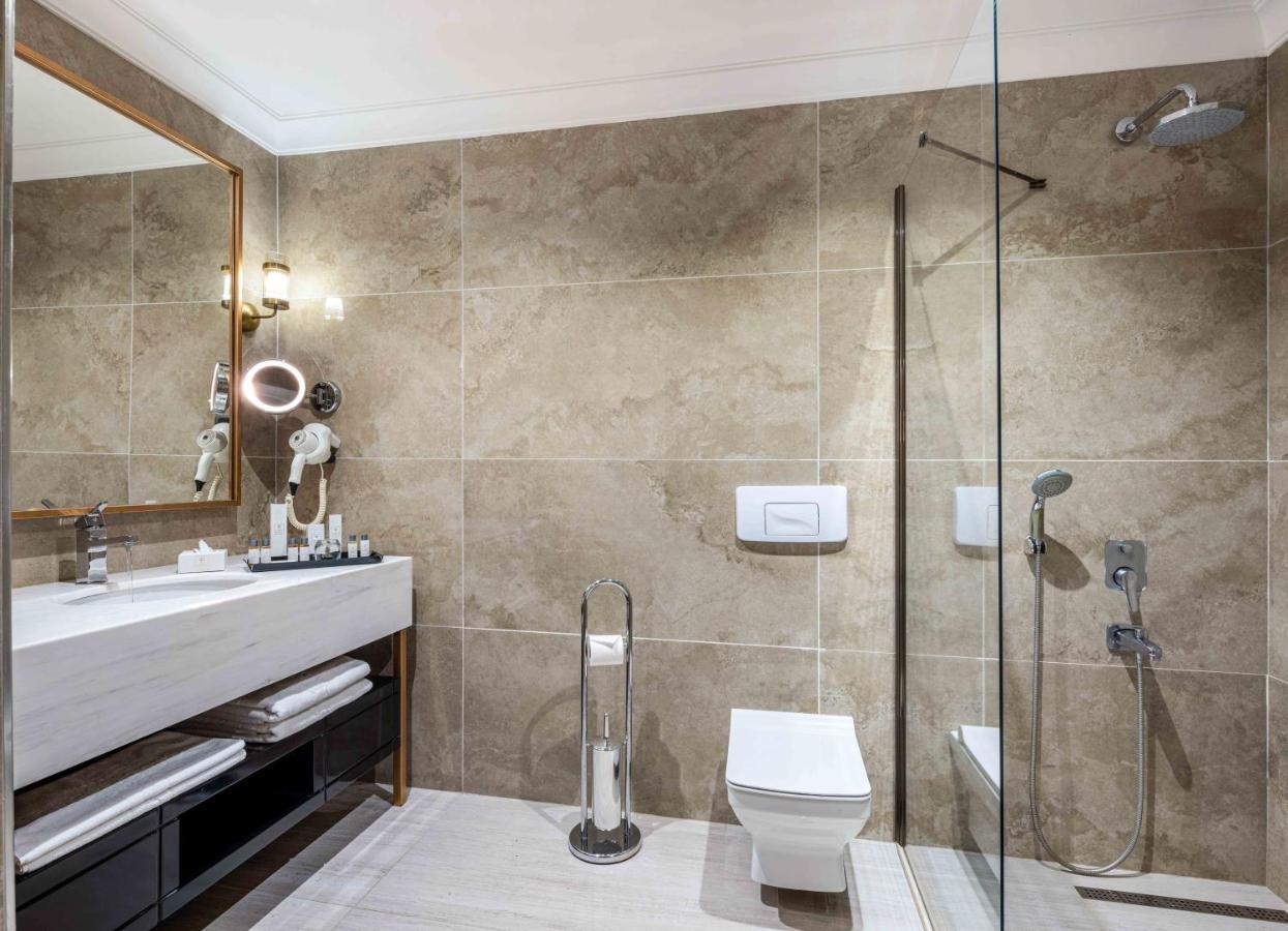 Deluxe Suite,1318986397:JPEG