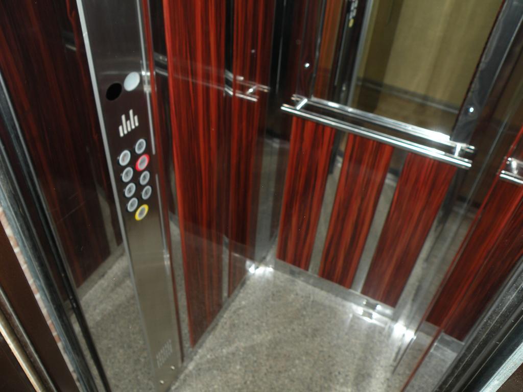 Economy Double Room,132625584:JPEG